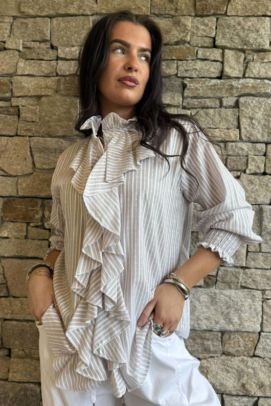 Nantucket Ruffle Blouse Stone /15=